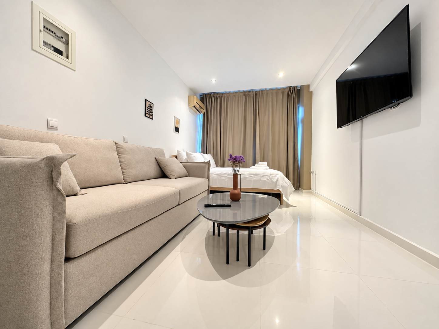 Furnished living and sleeping space at Karytsi Square 3